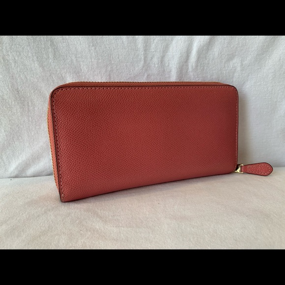 Large Pink Coach Wallet - Picture 2 of 7